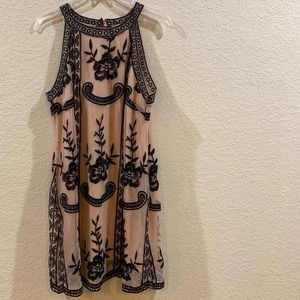 Beige/Black Lace Mini Dress